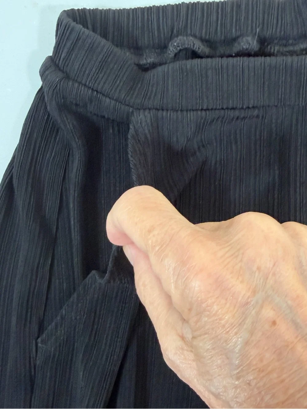 Chico's Wide Leg Travelers Pants 0 Small Black Pull-On Pockets